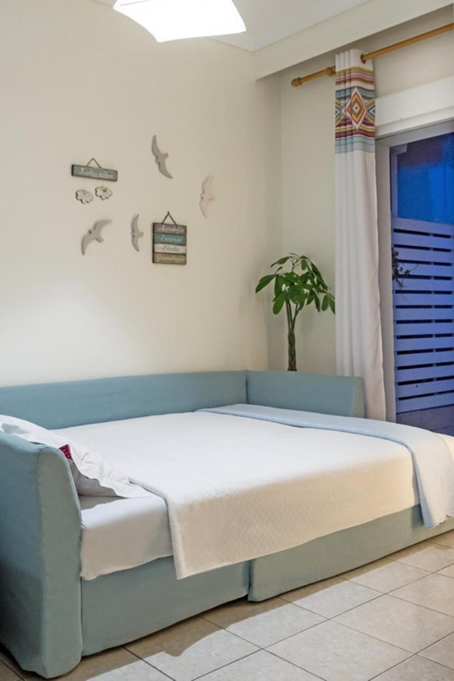 Opalio Seaview Apartment PalaiónTsiflíkion Buitenkant foto